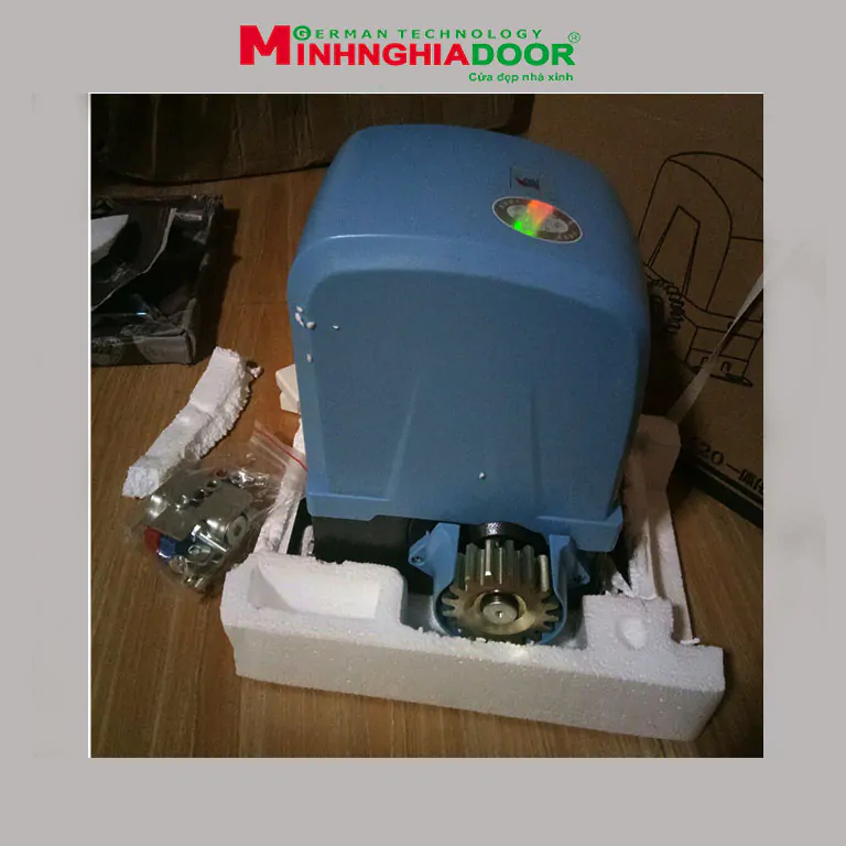 Motor cửa cổng lùa Baisheng Bsc420