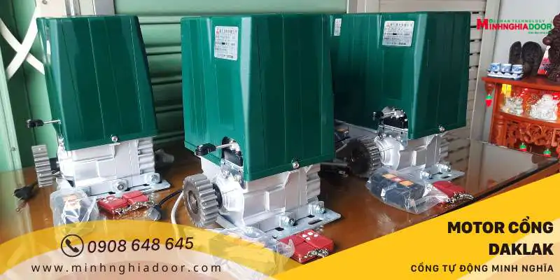 Motor cua cong daklak