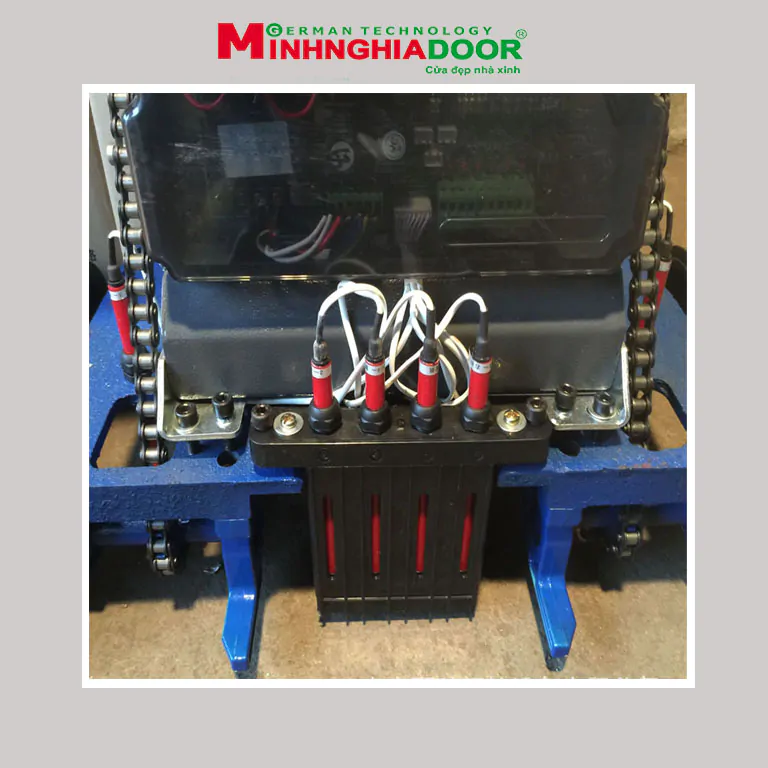 Cảm Biến Tự Động Cho Cổng Xếp 4 cảm biến cổng xếp giá bao nhiêu